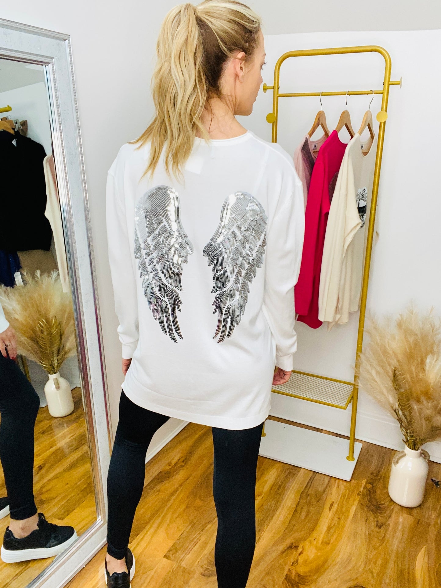 Angel Wing Longline Jumper In White LFH085