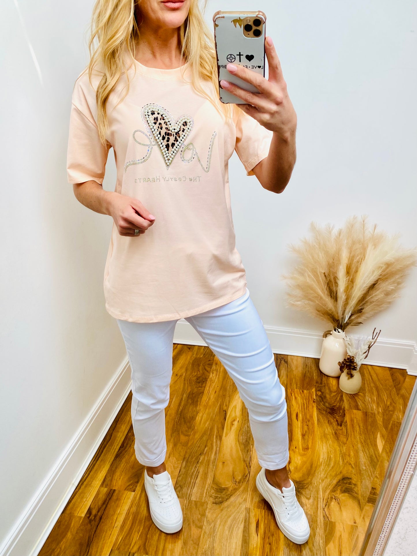 Love Leopard Heart Loose Fit T-Shirt (OUTLET)