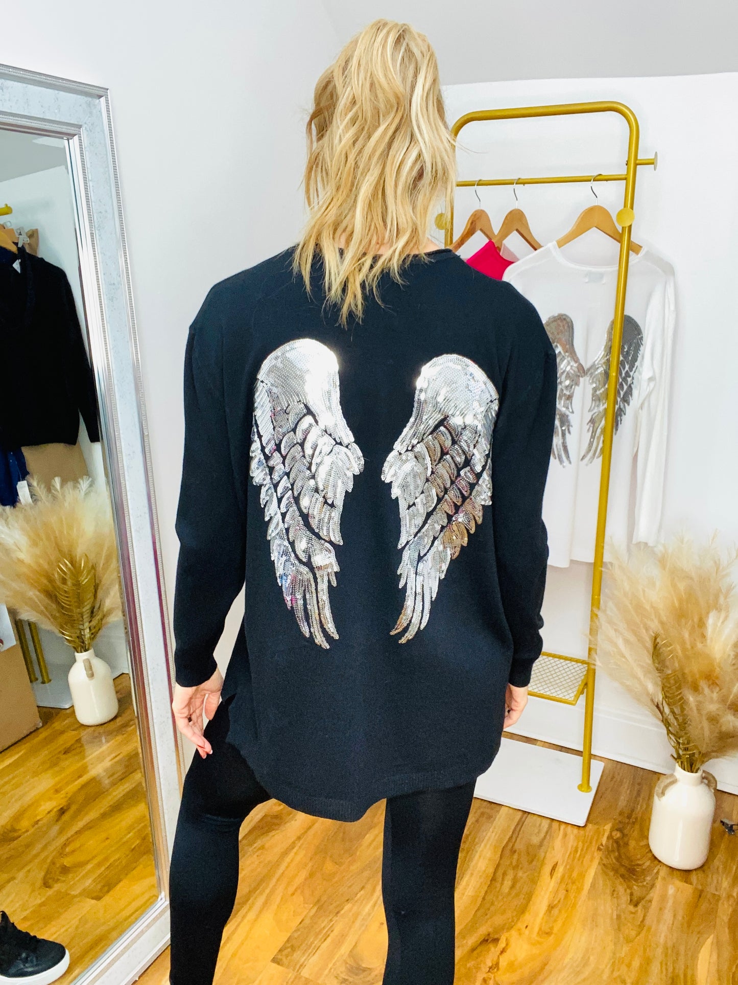 Angel Wing Longline Jumper In Black LFH085