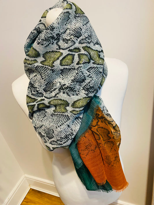 Snake Print Scarf In Green LFH089 (CLEARANCE)